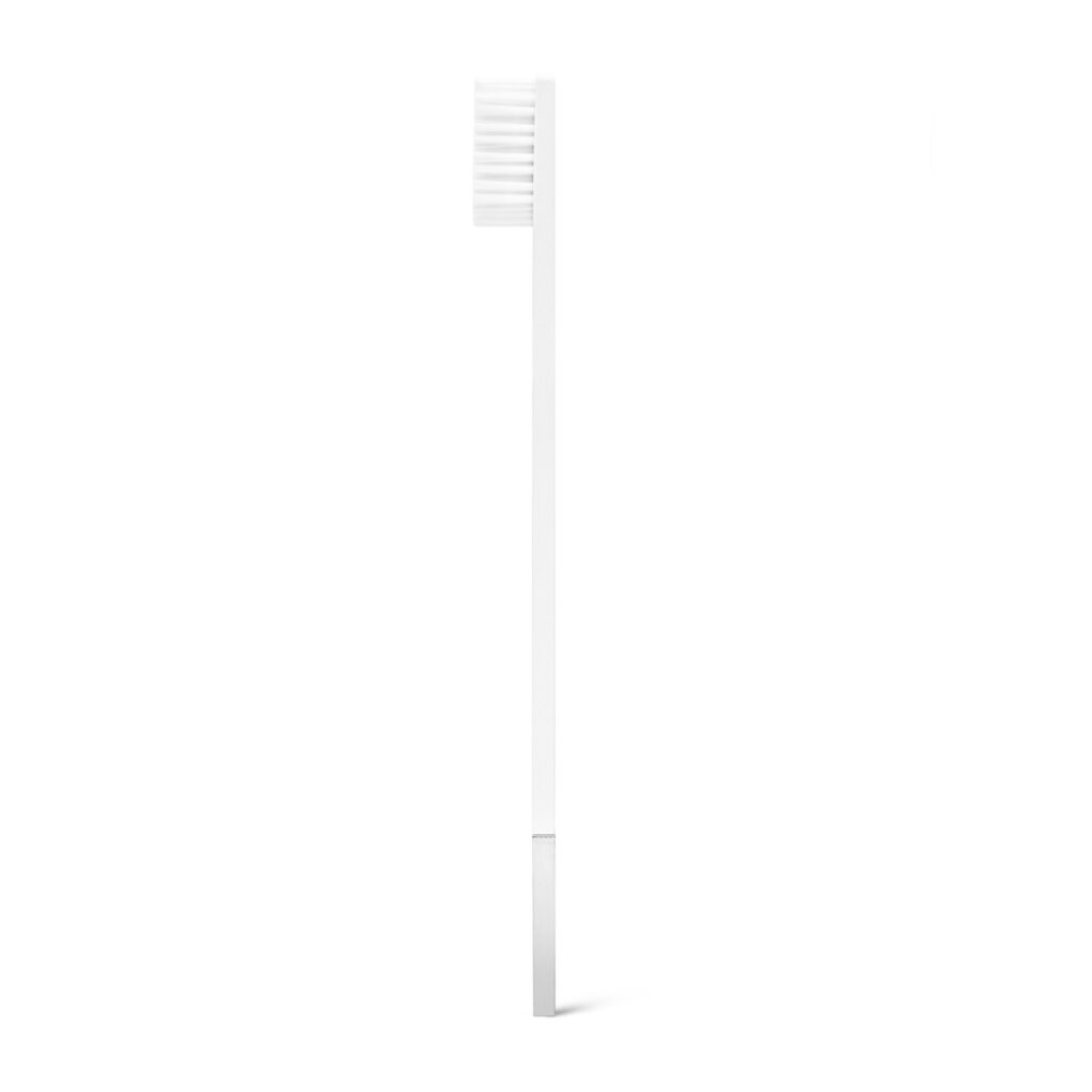 Дизайнерская белая зубная щетка SLIM by Apriori с серебром